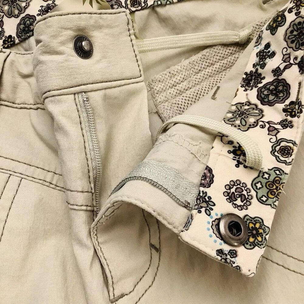 Athleta Bermuda Shorts Beige Size 2 Stretch Pockets Mid-Rise Pockets - Picture 6 of 10